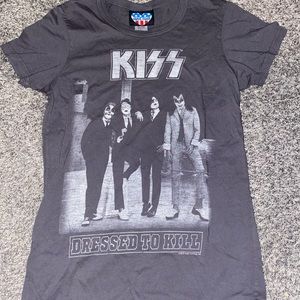 Women’s small KISS t-shirt